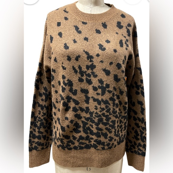 Christian Siriano Leopard Print Sweater Size Medium NWT - Picture 1 of 5